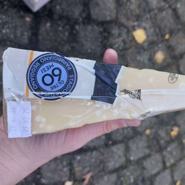Parmigiano Reggiano DOP - 60 maanden oud 1 kg prijs/st