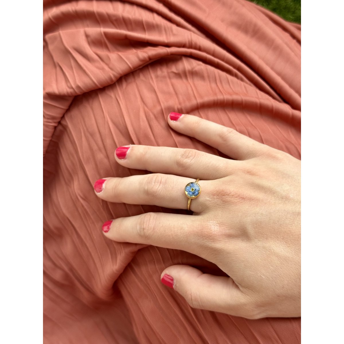 Stainless Steel Ring with real Forget-me-not flower