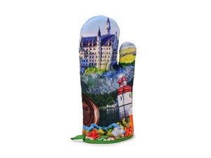 Bavarian design oven mitt, 18th century