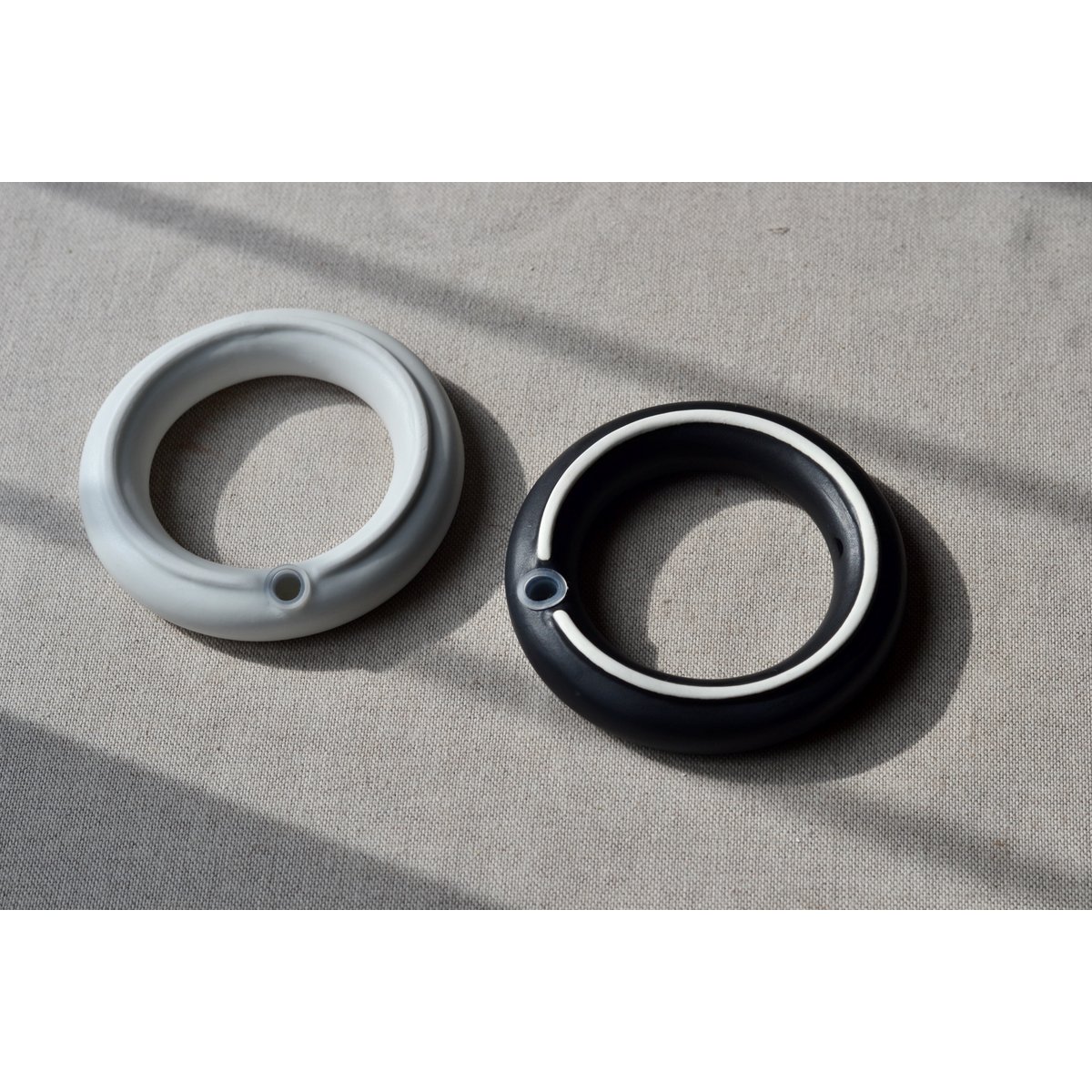 Rings Salt + Pepper Copy
