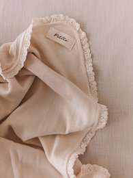 Knit + Muslin Blanket / buttercream + lace