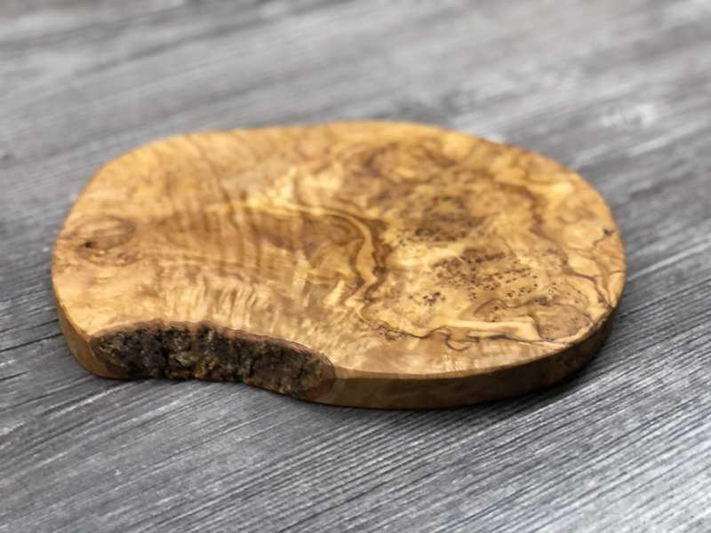 Cutting board RUSTIC (length approx. 23 - 25 cm)