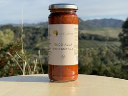 Tomatensoße Puttanesca aus Italien