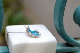 Sea Shell Necklace: Blue Murano Glass - Gold Plated Sterling Silver