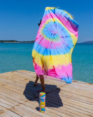 HANDDOEK TO GO TIE DYE Strandlaken 180x100 cm | Sneldrogende zwembadhanddoek | Blauw / Geel | met geschenkdoos