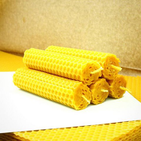 Packung mit 5 Kerzen aus 100 % natürlichem Bienenwachs