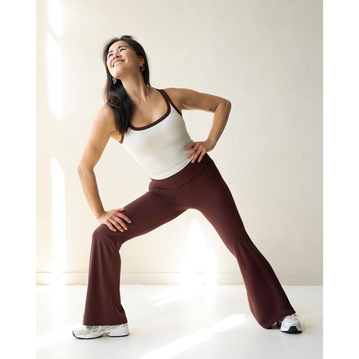 Rise Flare Legging Burgundy
