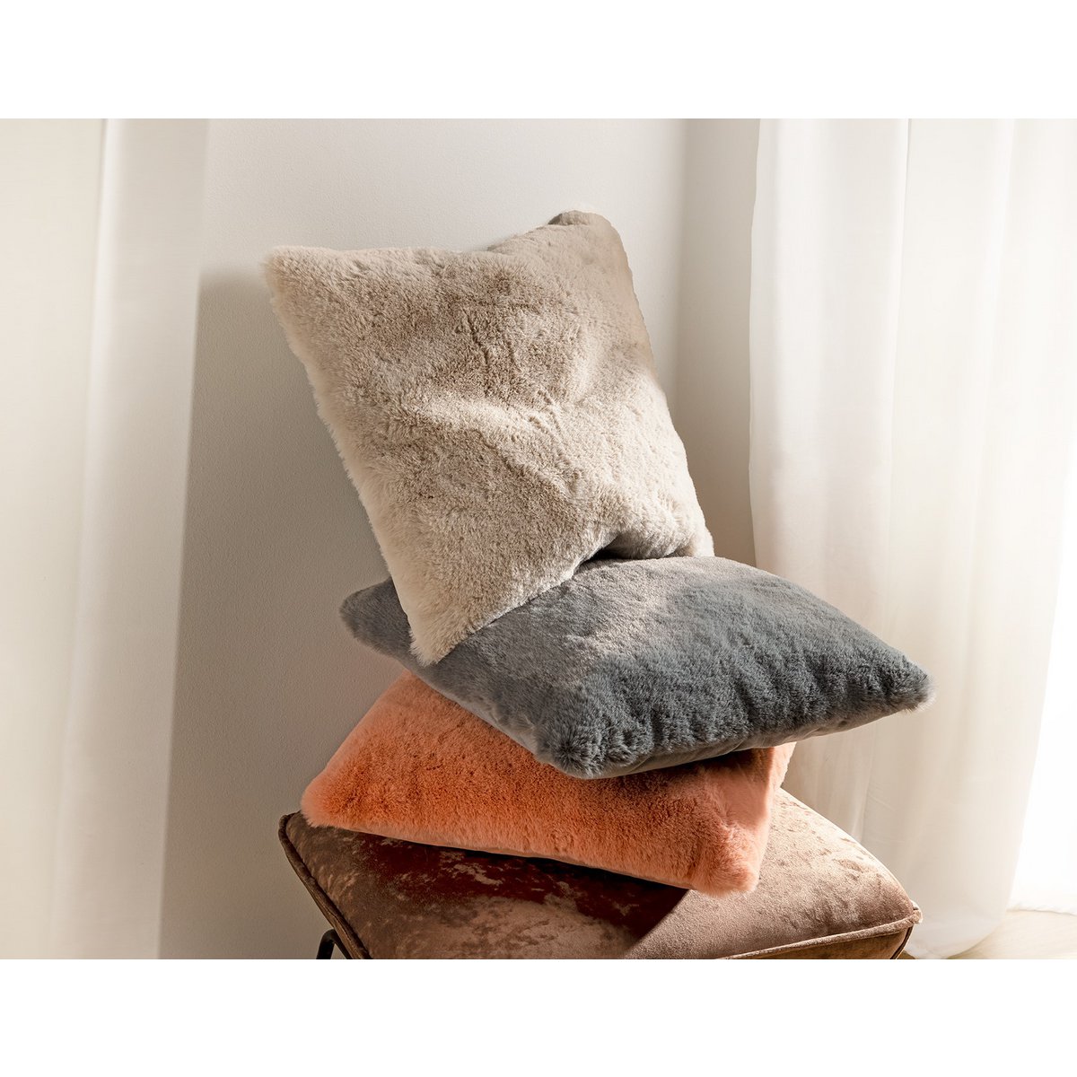 Dutch Decor ZAYA - Cushion 45x45 cm Pumice Stone - beige