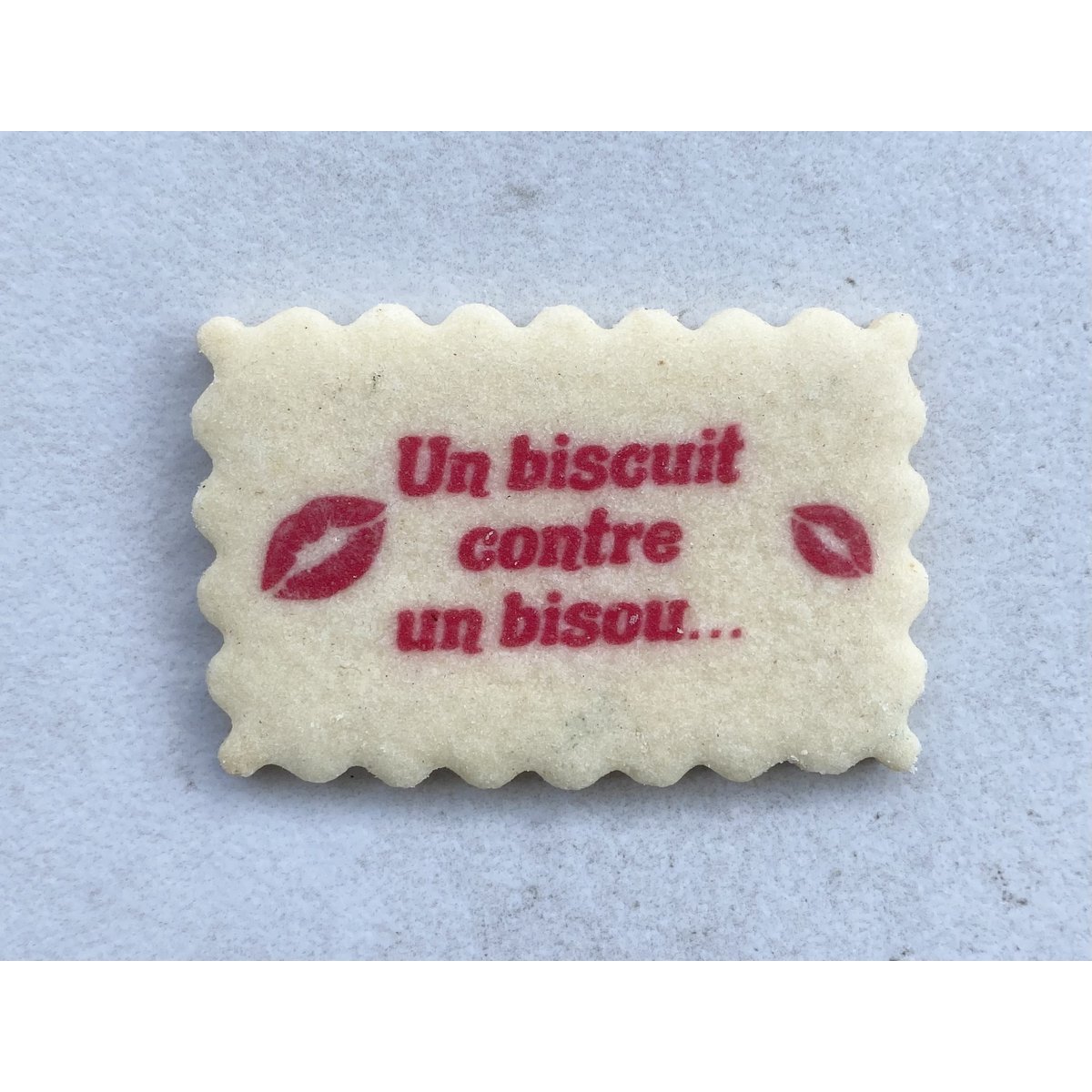 Box of personalized biscuits with the theme "Croque moi!" Copy
