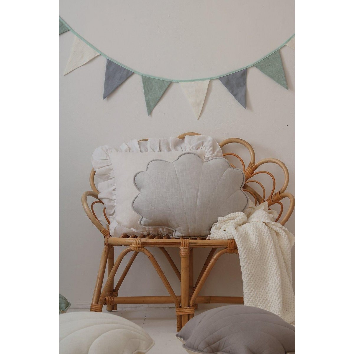 Almohada de concha de lino "Pigeon Grey"