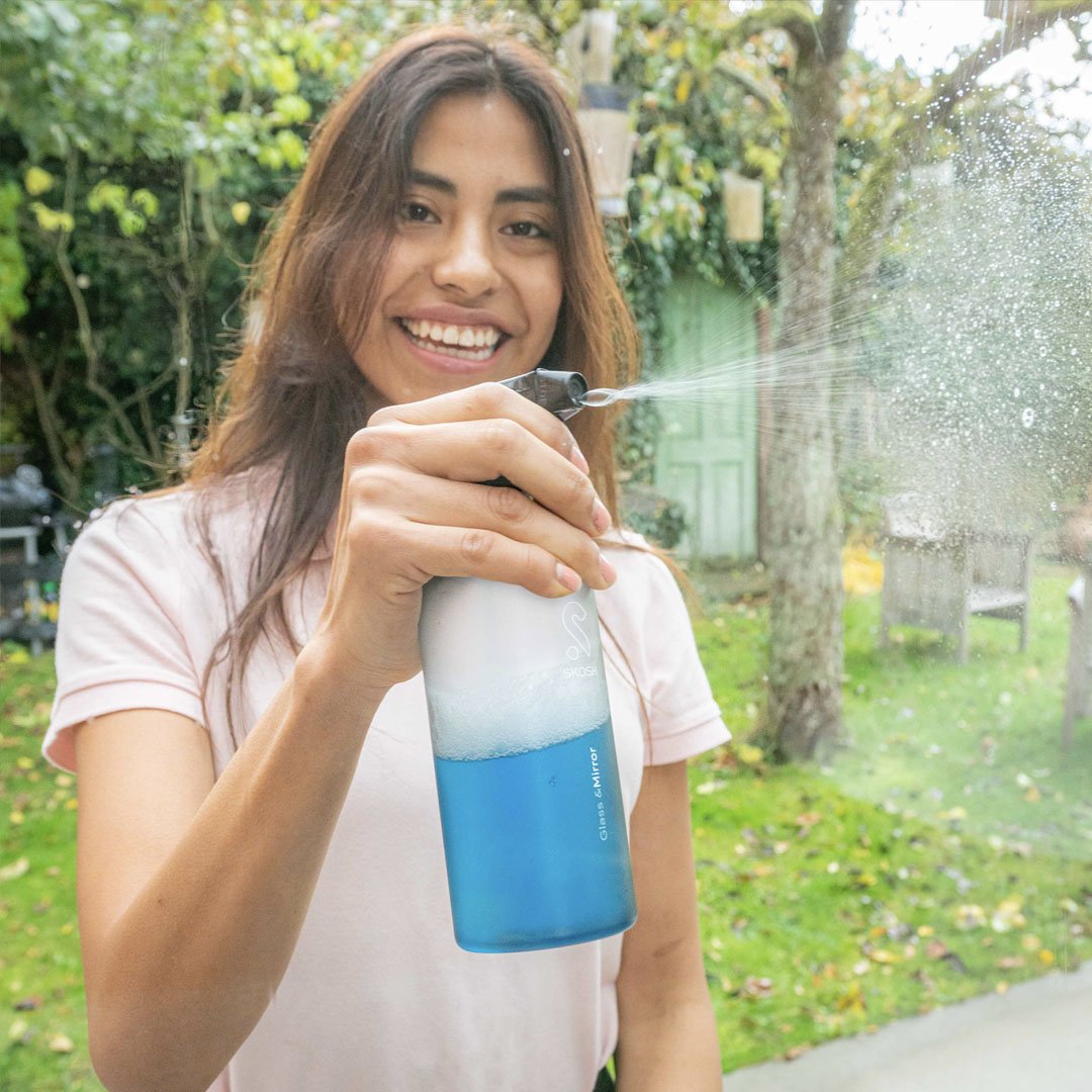 Glass and Mirror Cleaner, bottle and tablet