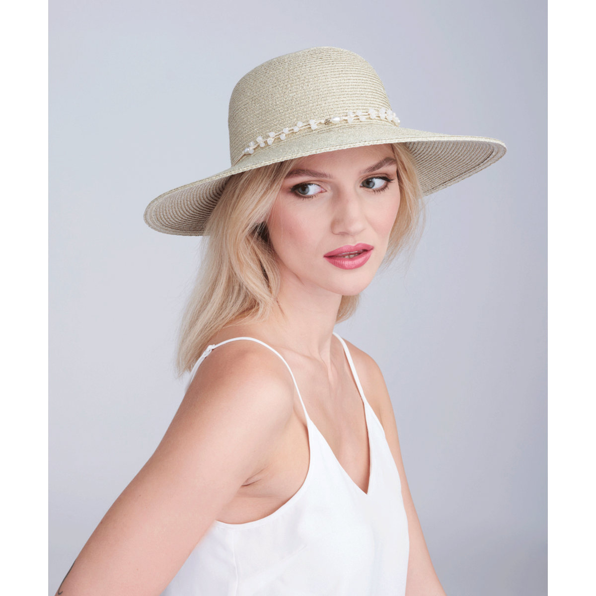 Chapeau de paille à large bord orné Diana
