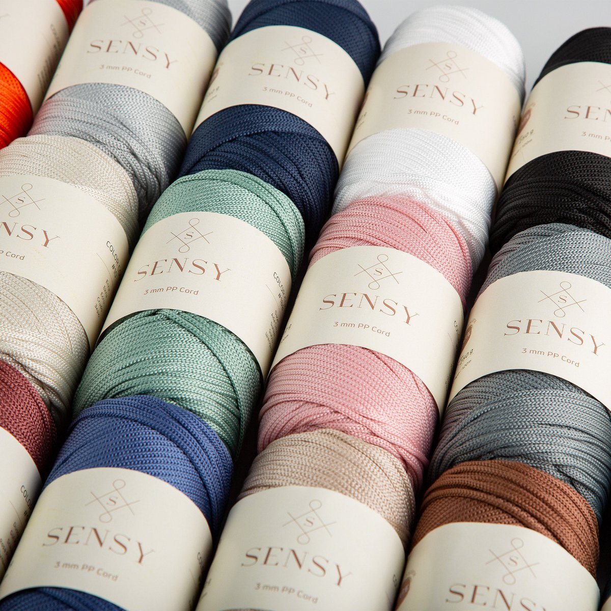 Sensy Premium 3 mm - 131 yards 100 % polyester macrame ledning
