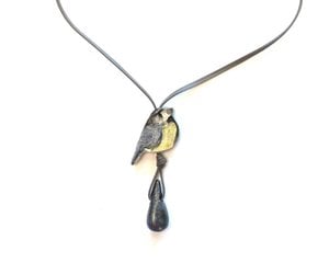 Necklace bird great tit