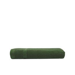 Green recycled cotton polyester bath towel, soft absorbent fabric, sustainable eco-friendly material.