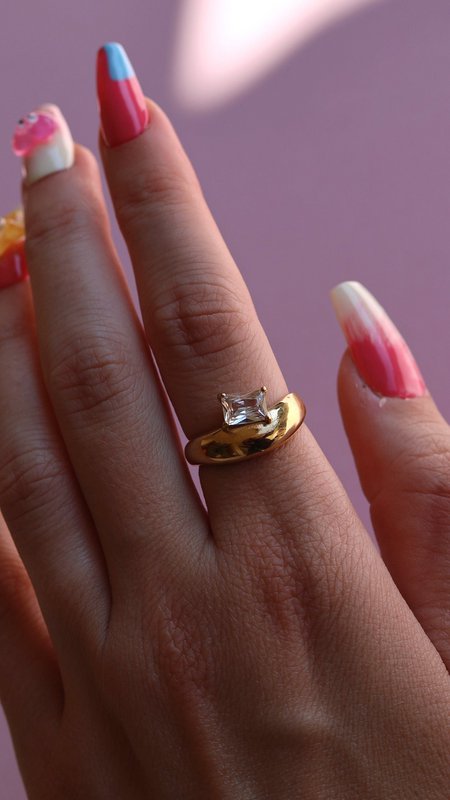 Ariana – Baguette-Kristall-Goldring