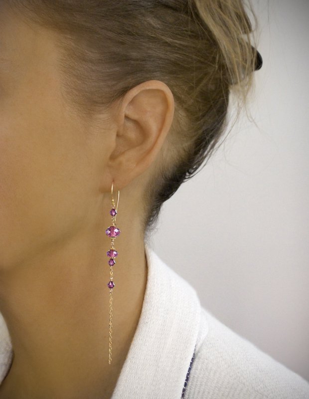 Lange, 18 Karat vergoldete Ohrringe mit Amethystkristallen