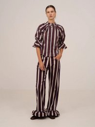 Frostbite gestreepte bordeaux en blauwe blouse