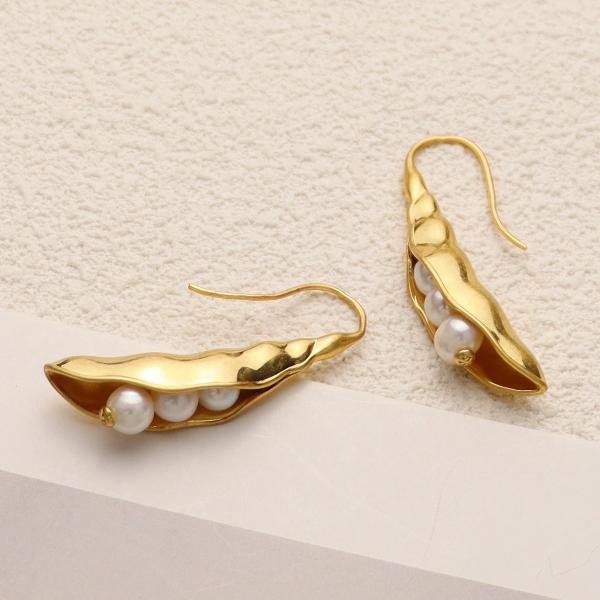 Boucles d'oreilles dorées de conception de gousse de pois de style vintage