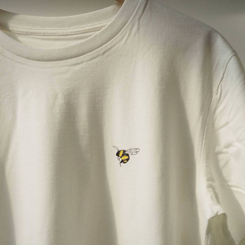 T-shirt – Hummel