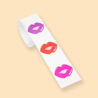 Sticker on a roll - Kiss - PET materiaal