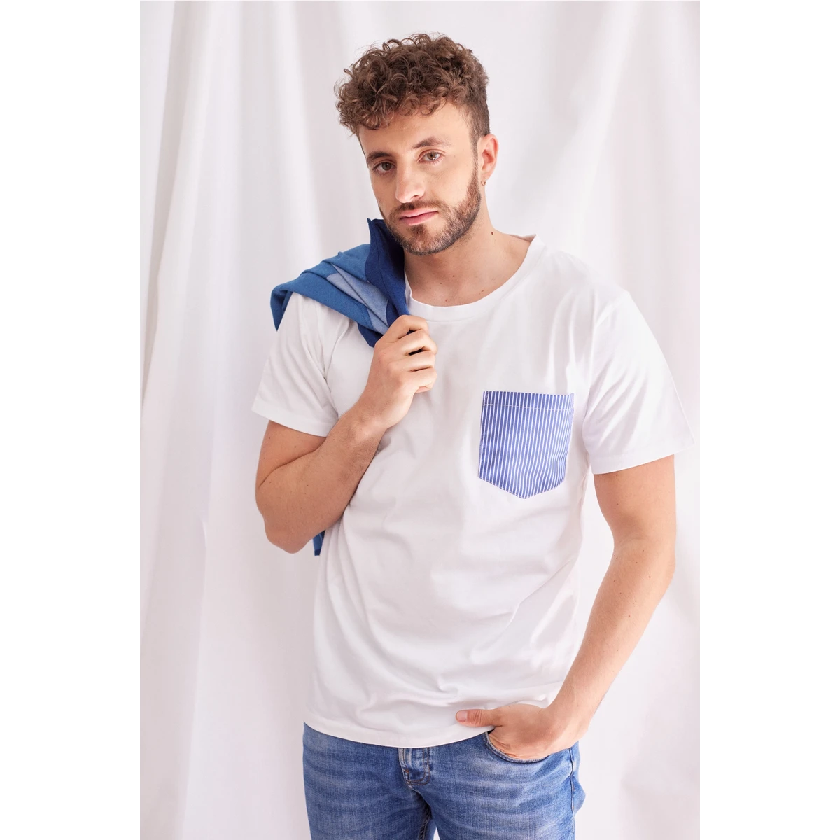 T-shirt poche à rayures