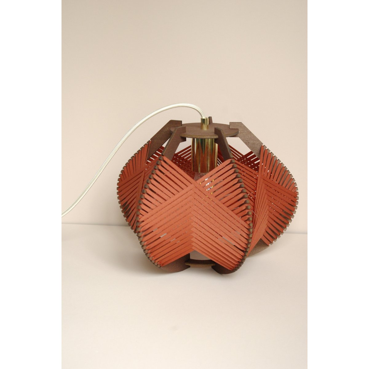 Small lamp/brick