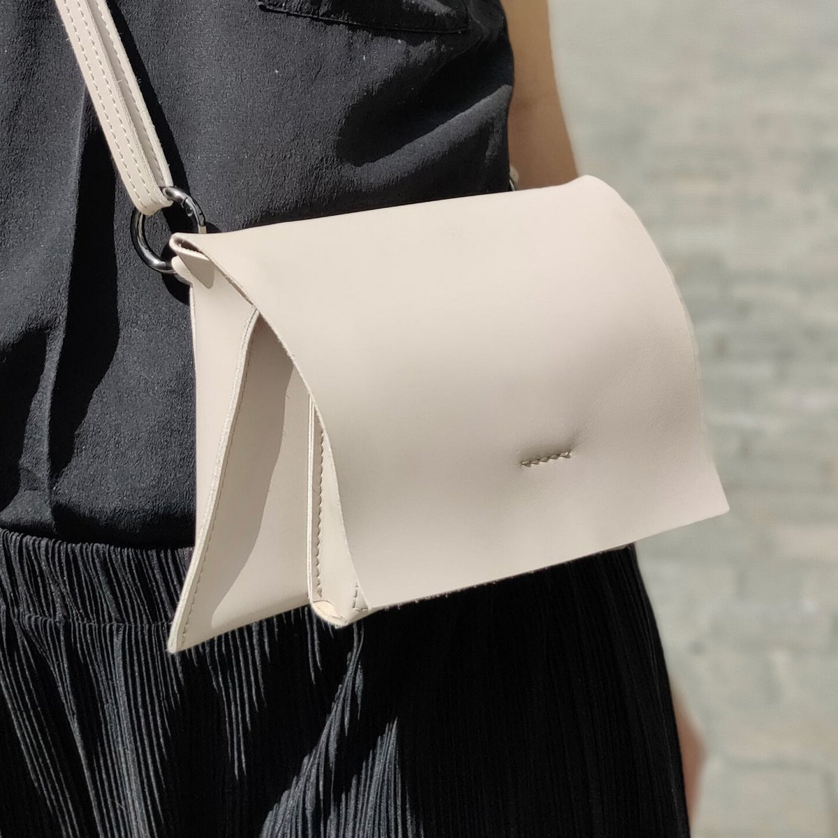 Taupe (Lightweight Vegetarian Leather)