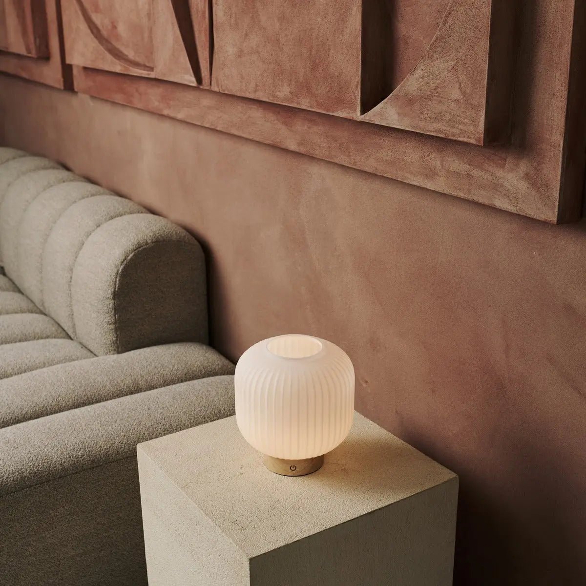 Lampe rechargeable unique Lyla marron clair