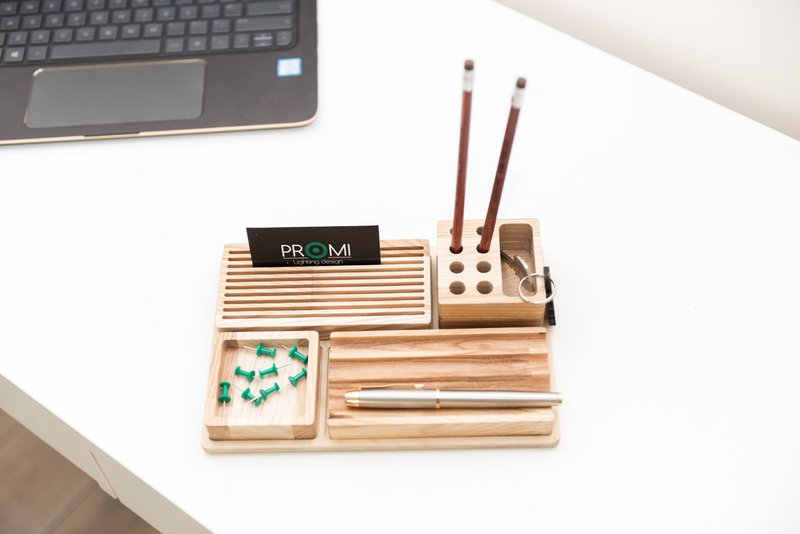 Houten bureau-organizer, Bureau-organizer