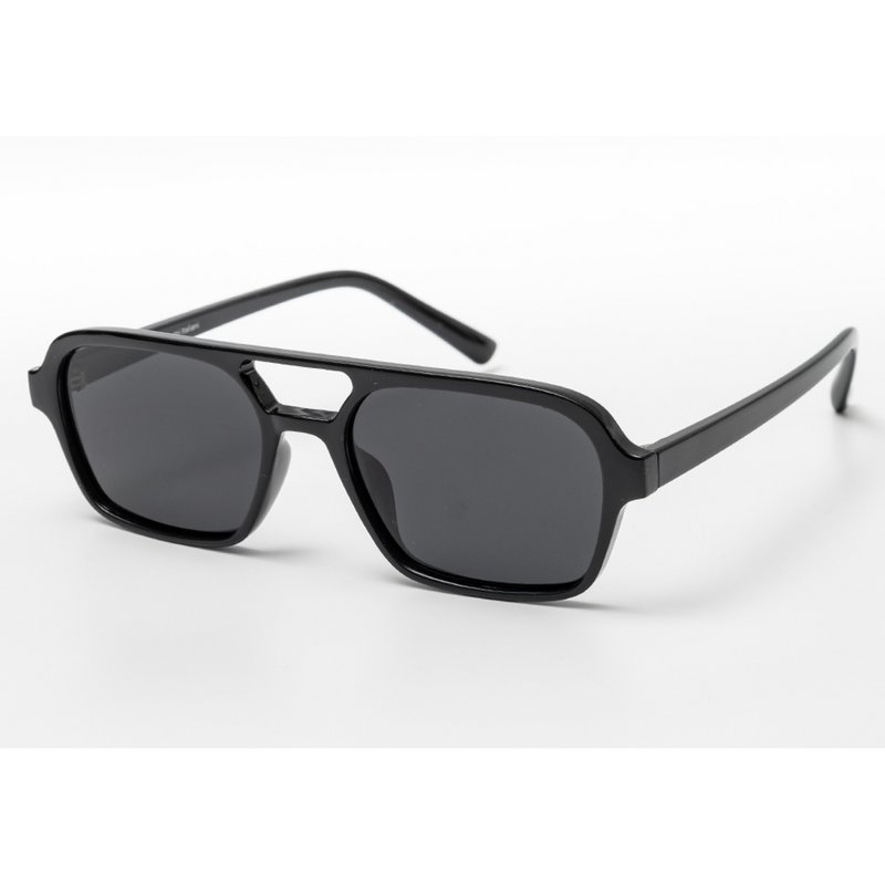 Black Square Unisex Sunglasses UV400 – Minimal Everyday Eyewear