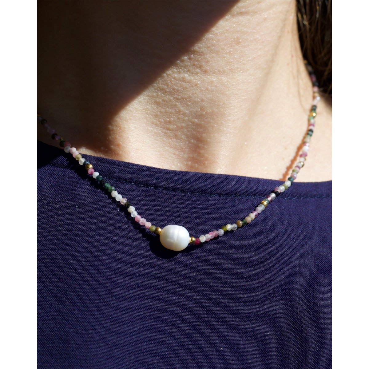 Tee - toermalijn kristal ketting met parel