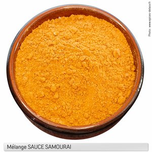 SAMOURAI-saus - mengsels van specerijen, kruiden, aromaten