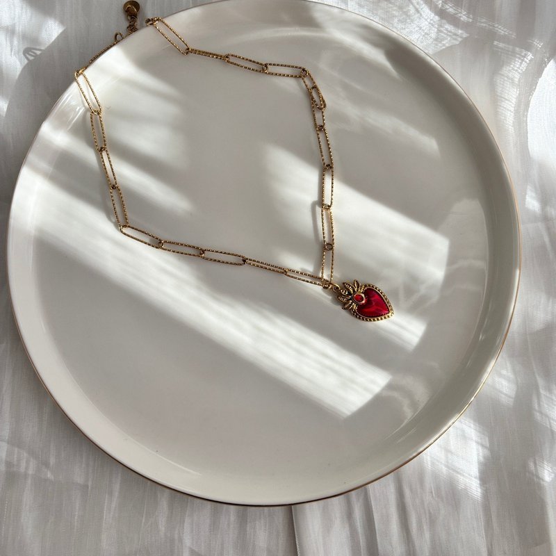 Red Passion - Collana Cuore Sacro in Acciaio placcato oro