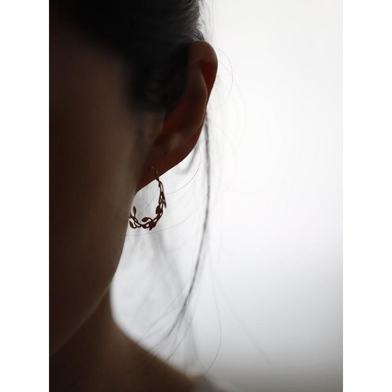 Corona de laurel - Aro de oreja de hoja elegante