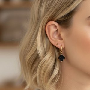Galaxy Clover Hoops – Zwarte Klaver Hoops Stone Sun