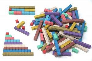 Calculating sticks in 10 Montessori colors (100 pieces) | correspond to bead material
