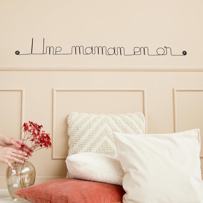 Wire Wall Decoration "A Golden Mom" ​​- Mother's Day Gift