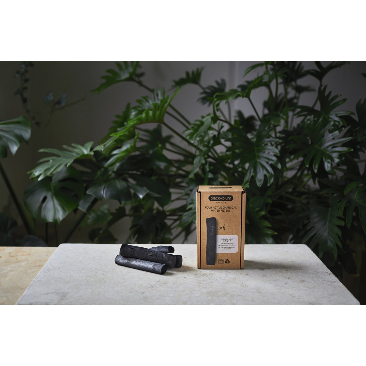 ZWART + BLUM Binchotan Actieve Kool | Waterfiltersticks | Set van 4