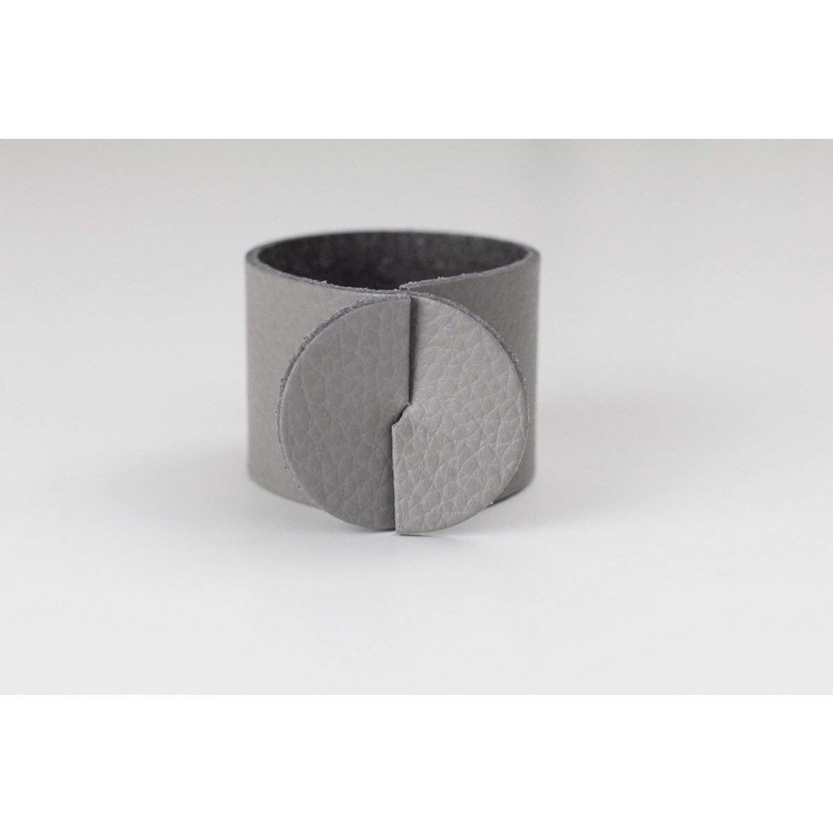 Elephant 4cm diameter