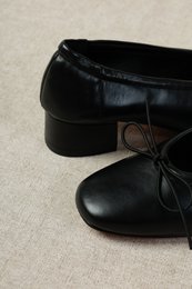 MOREN BLACK – Soft Leather Unstructured Low-Heel Pumps