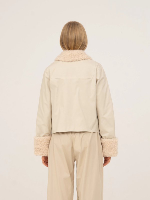 Veste crème tendre