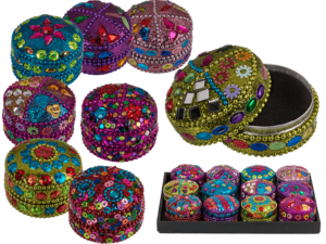 Multi coloured jewelry box with oriental design,