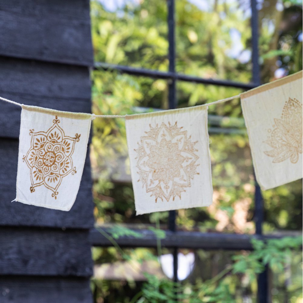 Mandala Bunting | Off White - Gold