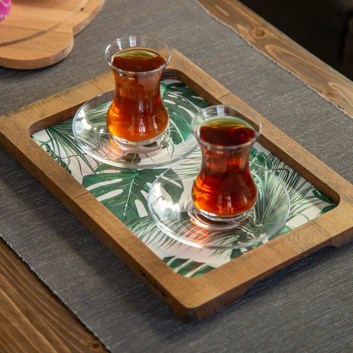 Joy Kitchen wooden tray - Yaprak Desenli