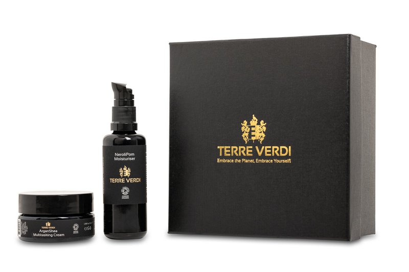 Pudełko samoopieki – zestaw upominkowy organicznego spa