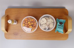 Bana designbakke fra træ og bambus