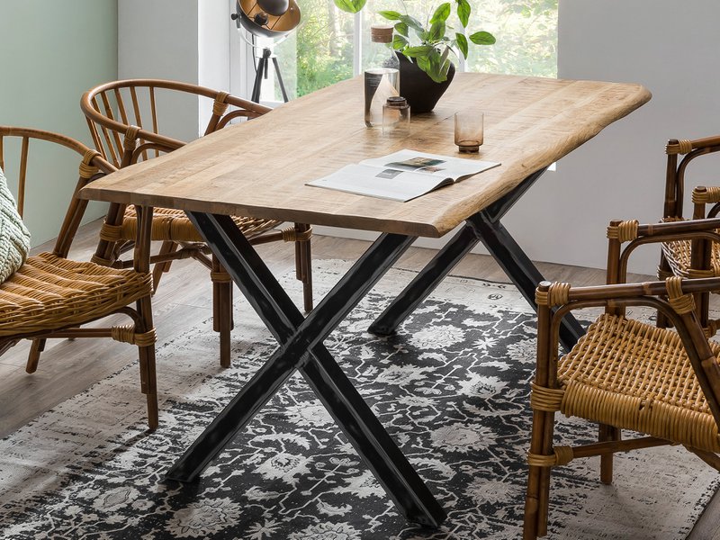 Table 160x85 cm