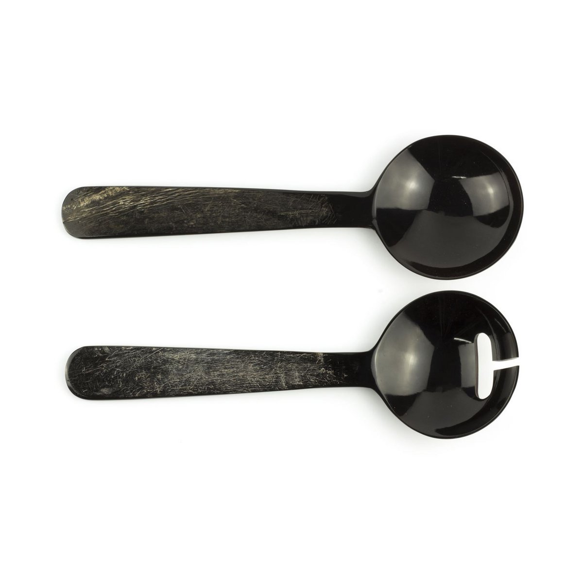 Petits couverts avec manche en corne noire brute