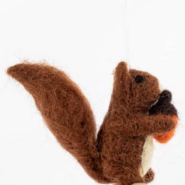 Wool pendant squirrel